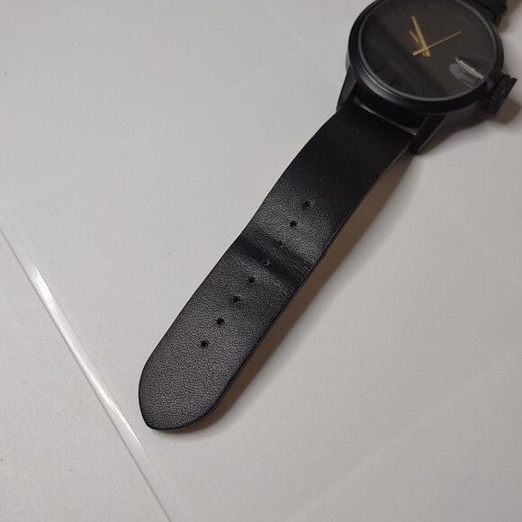 Very Awesome Black Aldo Analog Watch - Picture 3 of 11